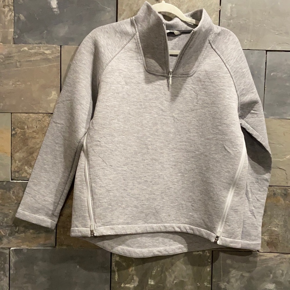 1121 The North Face - 1/4 Zip Pullover Sweatshirt